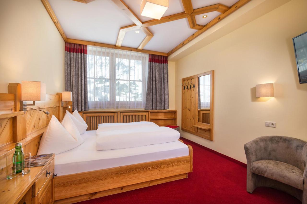 Hotel Garni Haus Tyrol Obertauern Esterno foto